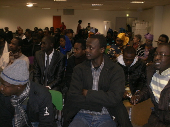 AVOMM: Des photos de la Journée de deuil du 5 décembre 2010 ( en attendant l'intégralité du film) AVOMM: Des photos de la Journée de deuil du 5 décembre 2010 ( en attendant l'intégralité du film)