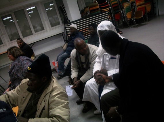 AVOMM: Des photos de la Journée de deuil du 5 décembre 2010 ( en attendant l'intégralité du film) AVOMM: Des photos de la Journée de deuil du 5 décembre 2010 ( en attendant l'intégralité du film)
