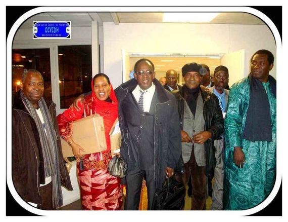 AVOMM: Les photos de la journée de deuil du 5 décembre 2010 (ocvidh.fr) AVOMM: Les photos de la journée de deuil du 5 décembre 2010 (ocvidh.fr)