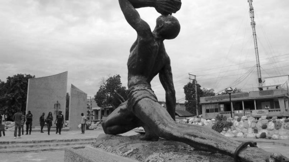 Haïti honoré  pour son rôle dans l’éradication de l’esclavage.  "..la première république noire de l’ère moderne"