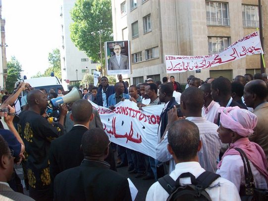 (1) Grande mobilisation à Paris contre le coup d’état en Mauritanie