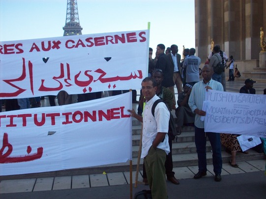 (3) Grande mobilisation à Paris contre le coup d'état en Mauritanie (3) Grande mobilisation à Paris contre le coup d'état en Mauritanie