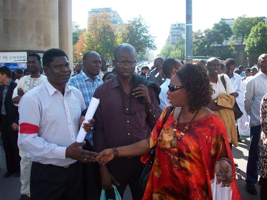 (3) Grande mobilisation à Paris contre le coup d'état en Mauritanie (3) Grande mobilisation à Paris contre le coup d'état en Mauritanie