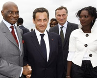 Wade et Sarkozy s’entretiendront mercredi à Paris.' parleront t' ils du putsch en Mauritanie ? ' Wade et Sarkozy s’entretiendront mercredi à Paris.' parleront t' ils du putsch en Mauritanie ? '
