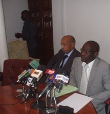 Arrestation de deux avocats de la fondation KB sur la frontière avec le Sénégal Arrestation de deux avocats de la fondation KB sur la frontière avec le Sénégal