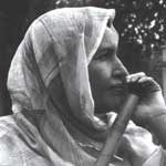Artiste et sénatrice mauritanienne : Malouma, diva des sables Artiste et sénatrice mauritanienne : Malouma, diva des sables