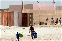 Extérieur d'une ancienne école de Nouadhibou baptisée Extérieur d'une ancienne école de Nouadhibou baptisée
