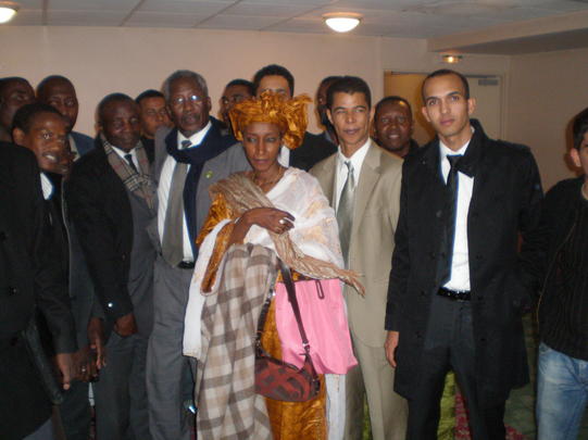 Messaoud Ould Boukheir devant la communauté mauritanienne de France : Messaoud Ould Boukheir devant la communauté mauritanienne de France :