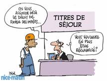 Alassane, Mauritanien et Mohamed, Tunisien: « On travaille ici, on est sans papiers et ça fait mal... » Alassane, Mauritanien et Mohamed, Tunisien: « On travaille ici, on est sans papiers et ça fait mal... »