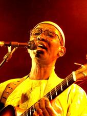 BOOLUMBAL« L’oiseau du fleuve ». BOOLUMBAL« L’oiseau du fleuve ».