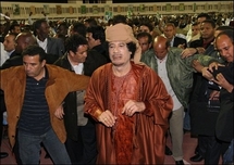 Kadhafi rencontre aujourd'hui les protagonistes de la crise Kadhafi rencontre aujourd'hui les protagonistes de la crise