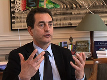 M.Eric Chevalier, le porte-parole des AE M.Eric Chevalier, le porte-parole des AE