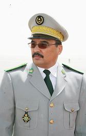 Soutien de Kadhafi au Général Aziz, soutien de la corde au pendu: Abrégé de la guigne en politique