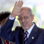 Le président mauritanien déchu invité à Dakar par le président Wade. Le président mauritanien déchu invité à Dakar par le président Wade.