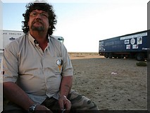 Raid humanitaire. De Nantes à Bamako Raid humanitaire. De Nantes à Bamako