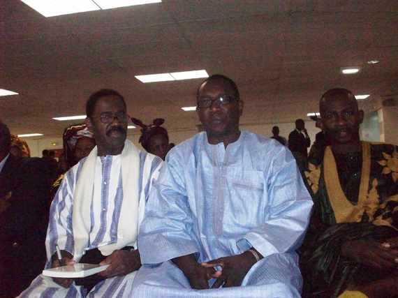 Photos. 2 mai 2009 à Mantes-la-Jolie. Journée culturelle en l'honneur du président d'AJD/MR, M. Ibrahima Moctar Sarr. Photos. 2 mai 2009 à Mantes-la-Jolie. Journée culturelle en l'honneur du président d'AJD/MR, M. Ibrahima Moctar Sarr.