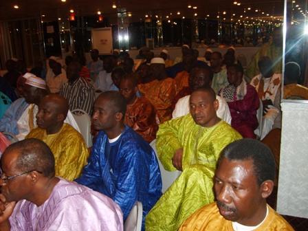 Compte-rendu de la conférence publique de M. Ibrahima Moctar Sarr à Philadelphia (photos) Compte-rendu de la conférence publique de M. Ibrahima Moctar Sarr à Philadelphia (photos)