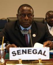 Gadio continue sa médiation, mais Sidi Cheikh Ould Abdallahi pose des conditions