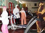 Mauritanie : le gavage des femmes en déclin, mais plus dangereux.  Un tiers de la population féminine met leur vie en danger