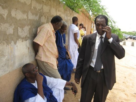 Ahmed Sidibé, responsable AJD/MR de l'affaire TAQADOUMY versus Ibrahima SARR, prenant des nouvelles auprès de Me Cheikh SALL