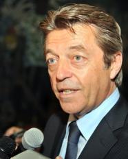 Paris condamne l'attentat, réaffirme son soutien aux autorités