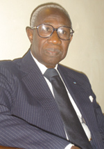 RÉFLEXION : « A propos des livres du Président » • Par le Professeur Iba Der THIAM RÉFLEXION : « A propos des livres du Président » • Par le Professeur Iba Der THIAM