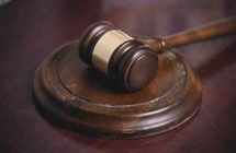 Scandale financier de 44 milliards de Fcfa à la Banque centrale de Mauritanie : L’ancien gouverneur mis sous les verrous Scandale financier de 44 milliards de Fcfa à la Banque centrale de Mauritanie : L’ancien gouverneur mis sous les verrous