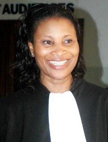 Candidat du Ps à la présidentielle de 2012 : Aïssata Tall Sall n’exclut pas de défier Tanor Candidat du Ps à la présidentielle de 2012 : Aïssata Tall Sall n’exclut pas de défier Tanor