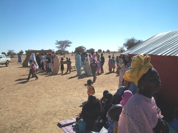 Reportage photos de la journée du 18 février 2010 Caravane de santé (Dabaye M’Bagnik) Reportage photos de la journée du 18 février 2010 Caravane de santé (Dabaye M’Bagnik)