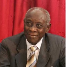 Cheikh Hamidou Kane invite les rappeurs à pousser les dirigeants africains vers l’unité Cheikh Hamidou Kane invite les rappeurs à pousser les dirigeants africains vers l’unité