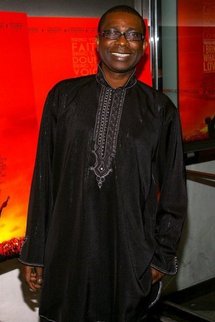 Le musicien Youssou Ndour obtient une licence pour sa télévision privée Le musicien Youssou Ndour obtient une licence pour sa télévision privée
