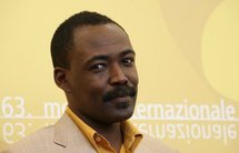 "L'Afrique a raté la transmission entre pères et fils" ..... "L'Afrique a raté la transmission entre pères et fils" .....