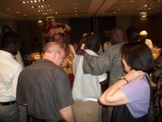 Reportage photos de la Conférence de Monsieur Kane Hamidou Baba, président du MPR, à Paris