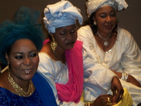 Suite du reportage photos de la Conférence de Monsieur Kane Hamidou Baba, président du MPR, à Paris