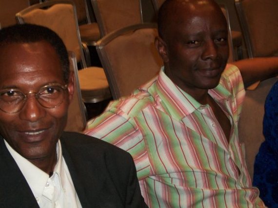 Suite du reportage photos de la Conférence de Monsieur Kane Hamidou Baba, président du MPR, à Paris