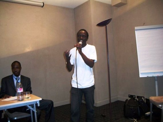 Suite du reportage photos de la Conférence de Monsieur Kane Hamidou Baba, président du MPR, à Paris