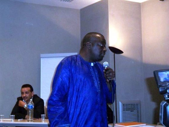 Suite du reportage photos de la Conférence de Monsieur Kane Hamidou Baba, président du MPR, à Paris