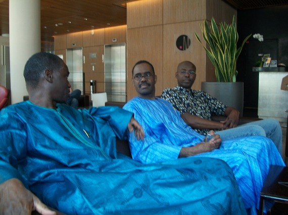 Suite du reportage photos de la Conférence de Monsieur Kane Hamidou Baba, président du MPR, à Paris