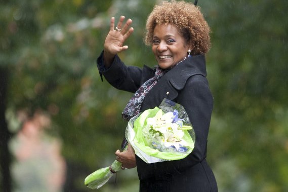 Le mandat de Michaëlle Jean à titre de gouverneure générale du Canada a pris fin plus tôt cette semaine Le mandat de Michaëlle Jean à titre de gouverneure générale du Canada a pris fin plus tôt cette semaine