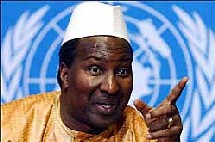 Konaré accusé de remettre en cause la stabilité de la Mauritanie par des avocats Konaré accusé de remettre en cause la stabilité de la Mauritanie par des avocats