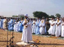  Le chef de l'Etat assiste à la prière de la fête d'El fitr