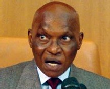 Abdoulaye Wade sur l'affaire Habré : «Je ne suivrai pas forcément l’avis de l’Union africaine» Abdoulaye Wade sur l'affaire Habré : «Je ne suivrai pas forcément l’avis de l’Union africaine»