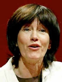 La ministre de la justice belge déterminée à «avoir» la tête de Habré La ministre de la justice belge déterminée à «avoir» la tête de Habré