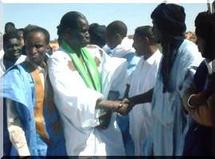 Le M.P.R accueilli en grande pompe dans le Trarza : ' Le président Aziz n’a pas de parti' dixit KHB. (plus reportage photos) Le M.P.R accueilli en grande pompe dans le Trarza : ' Le président Aziz n’a pas de parti' dixit KHB. (plus reportage photos)