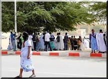 Mauritanie: des jeunes reprennent la protestation après leur dipersion Mauritanie: des jeunes reprennent la protestation après leur dipersion