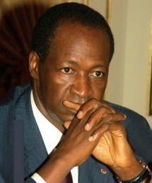 Le gouvernement décrète le couvre-feu au Burkina Faso Le gouvernement décrète le couvre-feu au Burkina Faso