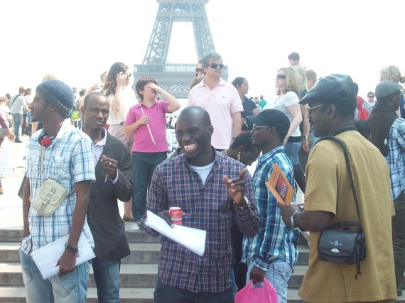 Manifestation de l'AVOMM, de l'OCVIDH et de l'ARMME en images (Paris 23 avril 2011). Manifestation de l'AVOMM, de l'OCVIDH et de l'ARMME en images (Paris 23 avril 2011).