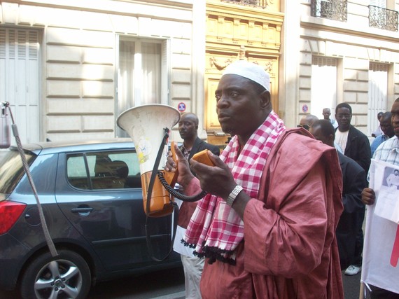 Manifestation de l'AVOMM, de l'OCVIDH et de l'ARMME en images (Paris 23 avril 2011).