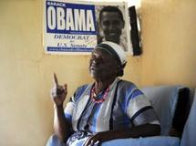 Au Kenya, la grand-mère de Barack Obama sous protection rapprochée Au Kenya, la grand-mère de Barack Obama sous protection rapprochée