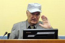 Ratko Mladic pour la première fois devant le TPIY Ratko Mladic pour la première fois devant le TPIY